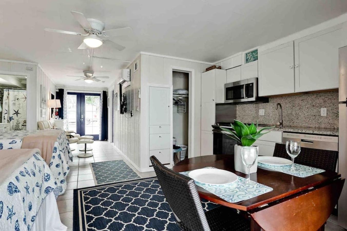 Villa Great After Milton-Scenic Waterfront! Bp à Englewood Extérieur photo